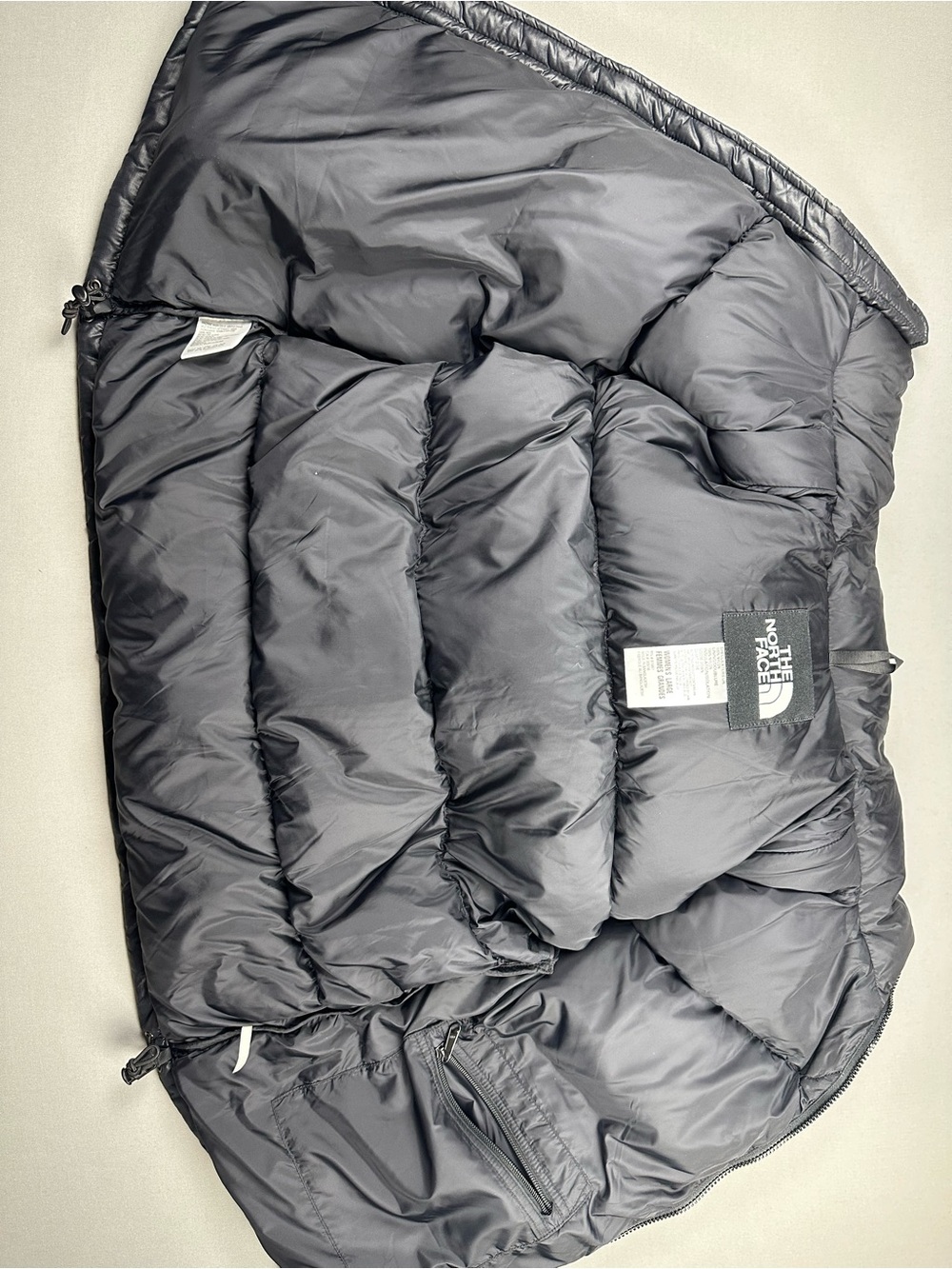 VINTAGE The North Face 1996 Retro Nuptse Vest, 700-Fill Goose Down - Women Large - Picture 12 of 14